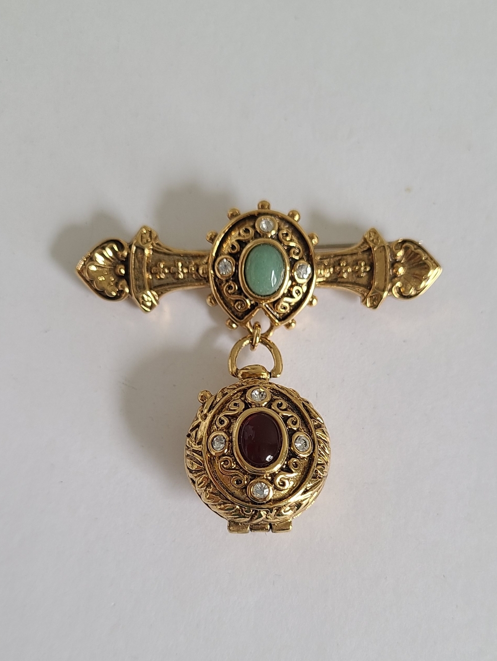 Vintage VENDOME Rare Byzantian Etruscan Boho Jeweled Gold Filigree Locket Brooch